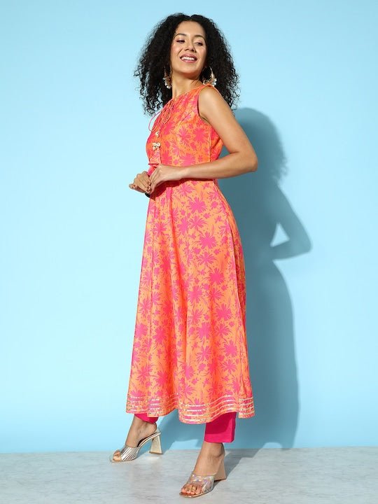 Women Printed Regular Kurta with Trousers - Inddus.com