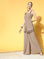 Women Solid Poly-Georgette Scalloped Edge Kurta Set - Inddus.com