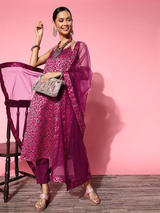 Women Solid Silk Blend Ethereal Embroidery Kurta Set - Inddus.com