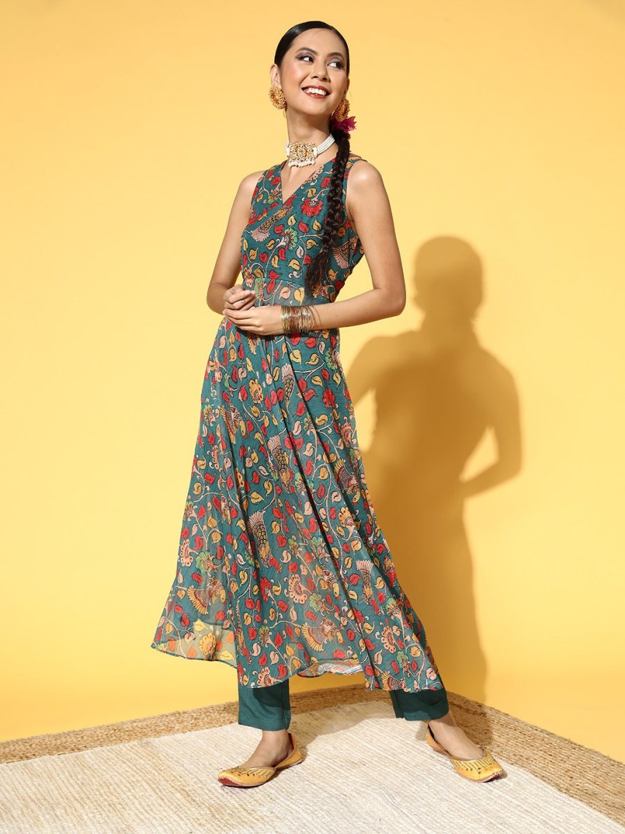 Women Striped Poly-Chiffon All in the Details Kurta Set - Inddus.com