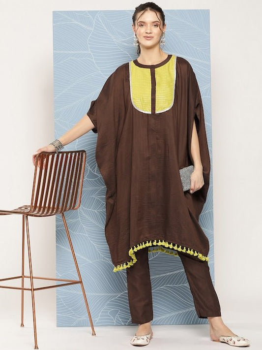 Women Yoke Design Kaftan Kurta With Trousers - Inddus.com